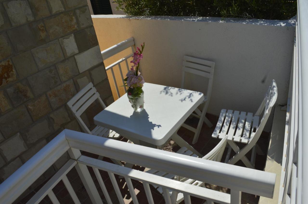 Apartmani Ivan Pisak Exterior photo